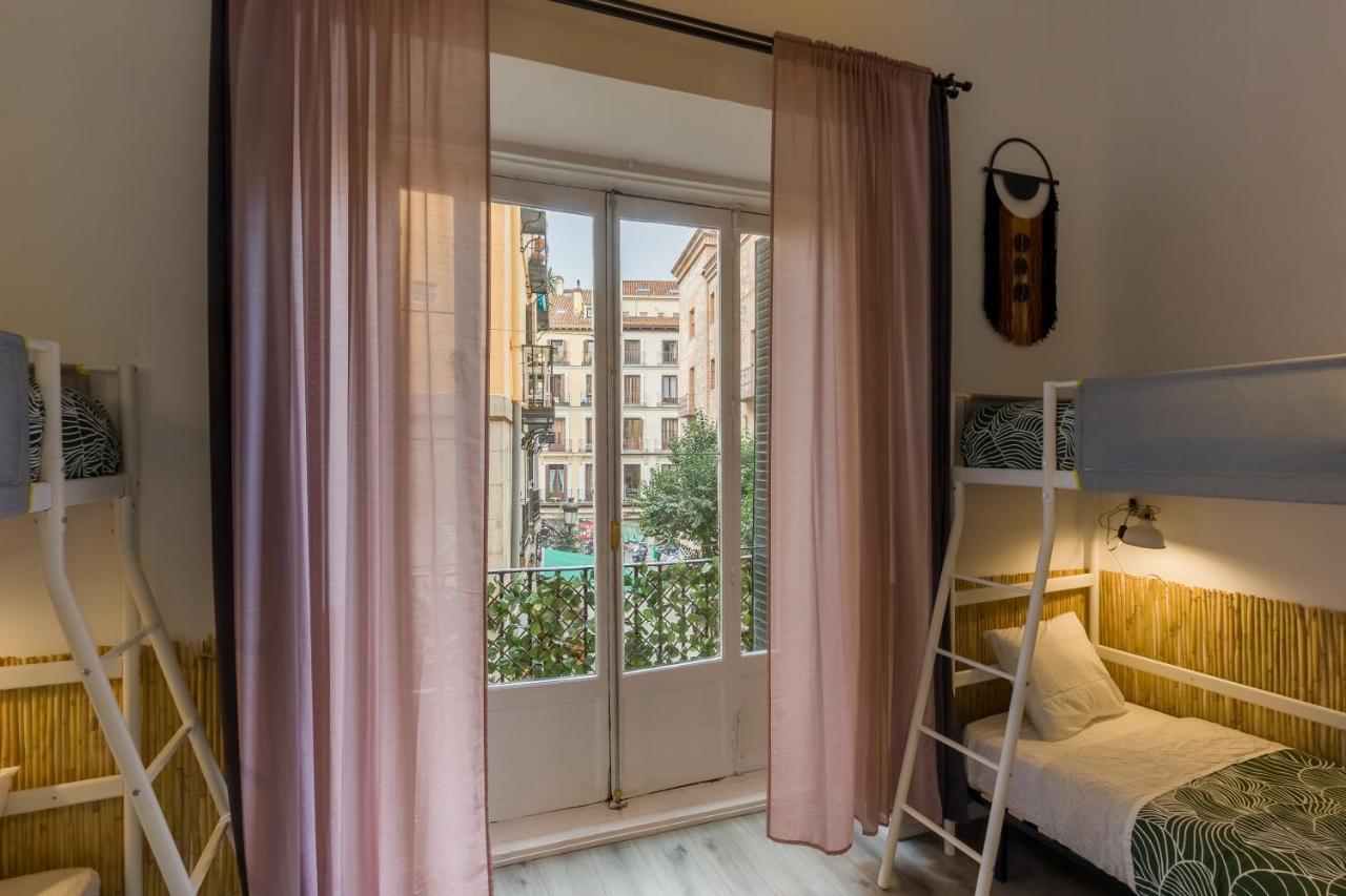 Santo - Coworking - Coliving - Madrid Vandrehjem Eksteriør billede