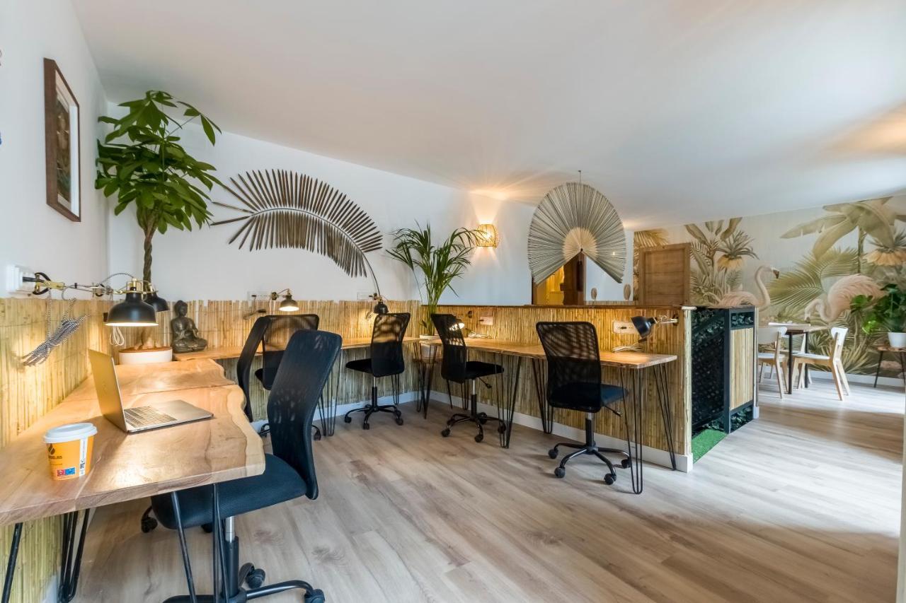 Santo - Coworking - Coliving - Madrid Vandrehjem Eksteriør billede
