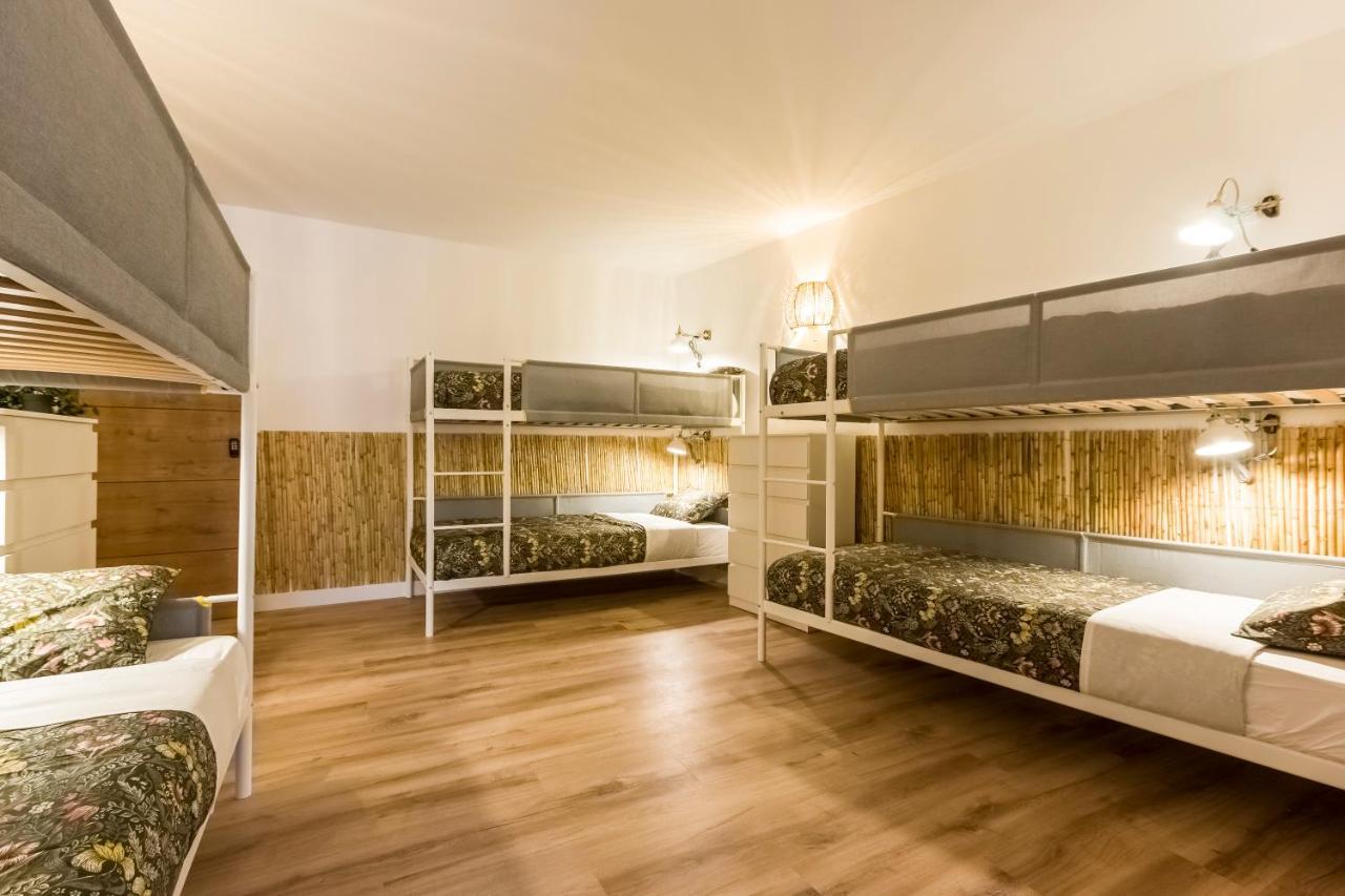Santo - Coworking - Coliving - Madrid Vandrehjem Eksteriør billede
