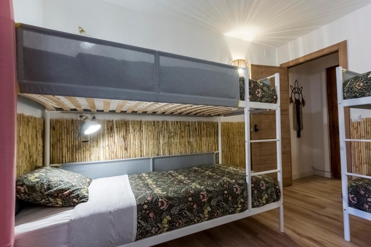 Santo - Coworking - Coliving - Madrid Vandrehjem Eksteriør billede